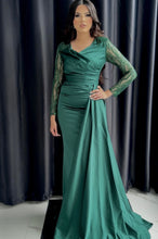 Load image into Gallery viewer, Emerald Green Satin Dress
